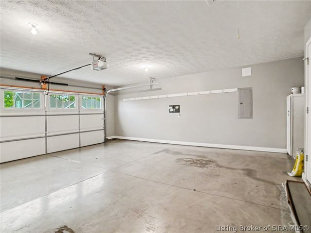 1612 Pine Valley Way, Henryville, IN 47126