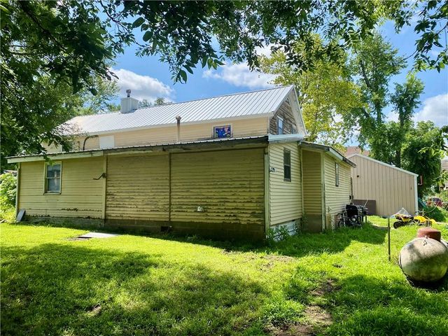 34600 S State Route F Highway, Garden City, MO 64747