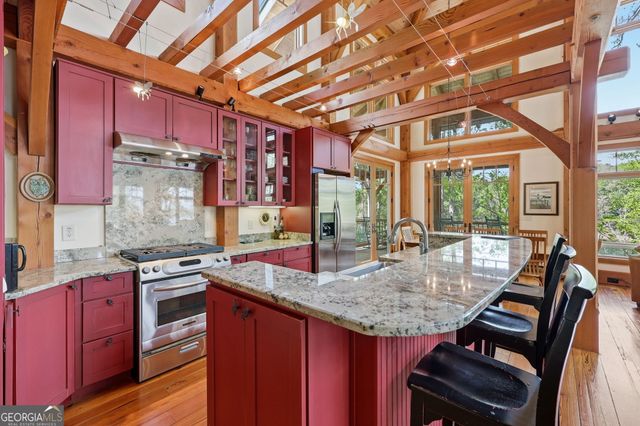 8990 Fields Way, Gainesville, GA 30506