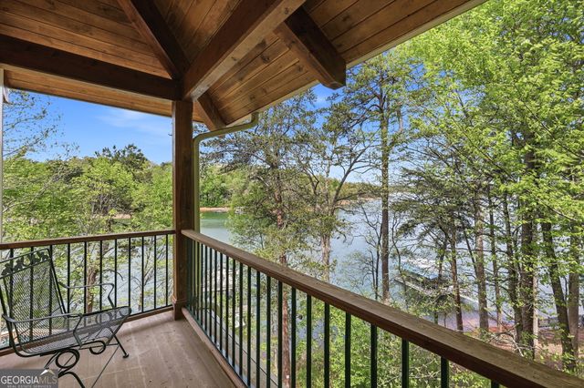 8990 Fields Way, Gainesville, GA 30506