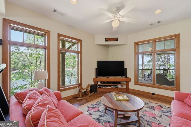8990 Fields Way, Gainesville, GA 30506