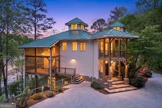 8990 Fields Way, Gainesville, GA 30506