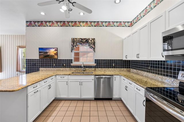 6013 S RUSSELL STREET, Tampa, FL 33611