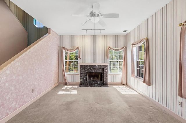 6013 S RUSSELL STREET, Tampa, FL 33611