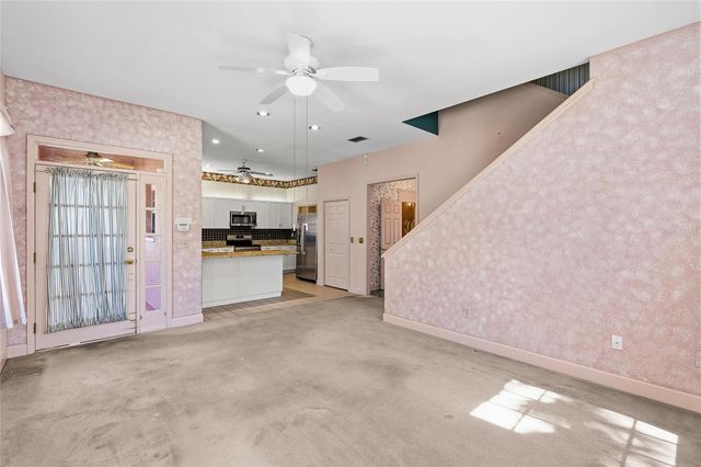 6013 S RUSSELL STREET, Tampa, FL 33611