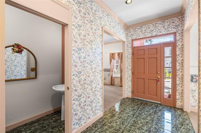 6013 S RUSSELL STREET, Tampa, FL 33611