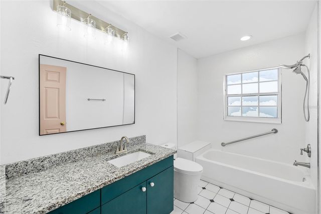 6013 S RUSSELL STREET, Tampa, FL 33611