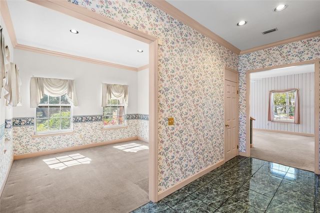 6013 S RUSSELL STREET, Tampa, FL 33611