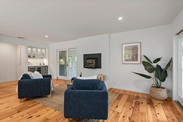 22415 Diericx Court, Mountain View, CA 94040