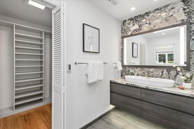 22415 Diericx Court, Mountain View, CA 94040