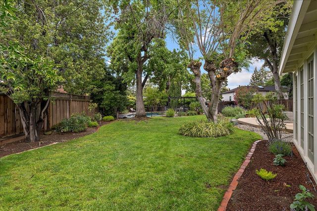 22415 Diericx Court, Mountain View, CA 94040