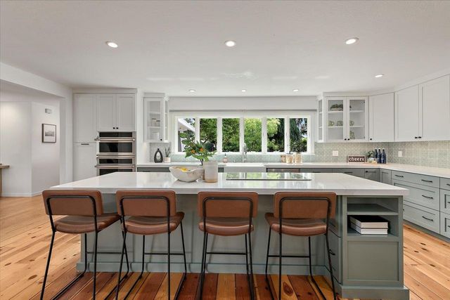 22415 Diericx Court, Mountain View, CA 94040