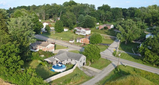 341 E MCMURRAY RD, Peters Twp, PA 15317