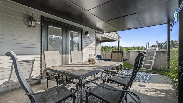 341 E MCMURRAY RD, Peters Twp, PA 15317