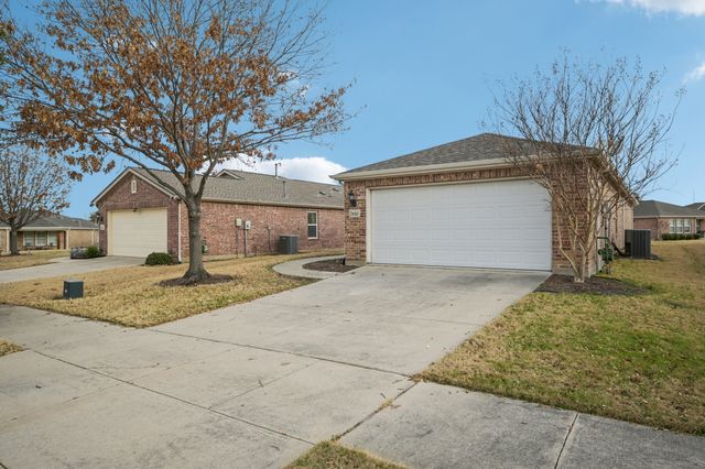 7850 Estancia Drive, Frisco, TX 75036