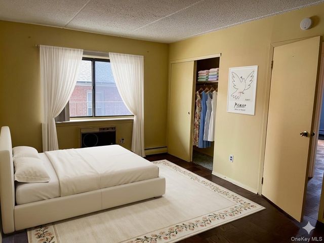 687 Bronx River Road Road 2A, Yonkers, NY 10704