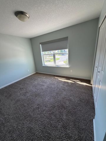 1309 Shadow Creek Curve, Eagan, MN 55123