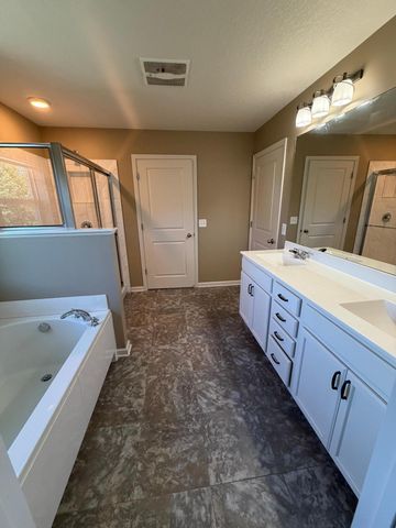 1309 Shadow Creek Curve, Eagan, MN 55123
