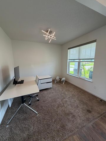 1309 Shadow Creek Curve, Eagan, MN 55123