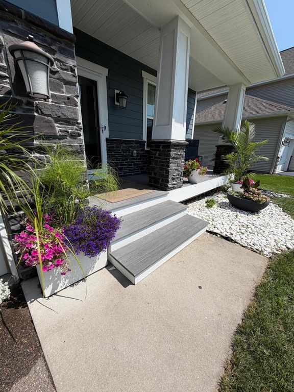 1309 Shadow Creek Curve, Eagan, MN 55123 — photo 3