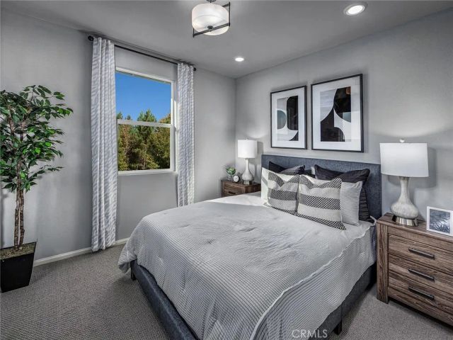 551 Toledo Way, Oceanside, CA 92057