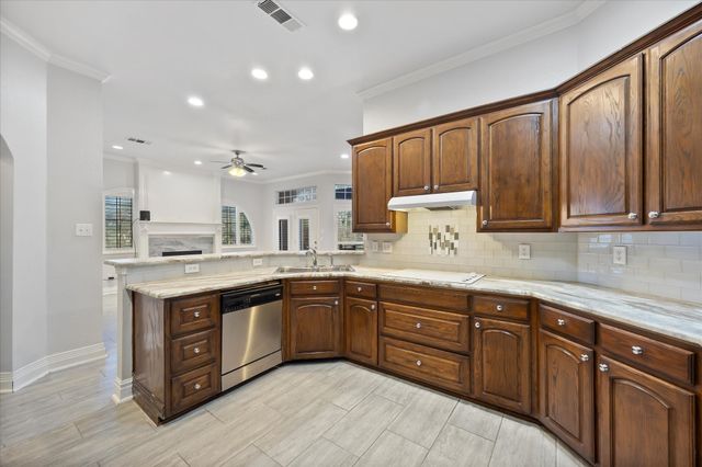 2045 Chisholm Trail, Rockwall, TX 75032