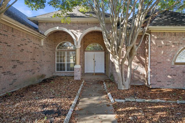2045 Chisholm Trail, Rockwall, TX 75032