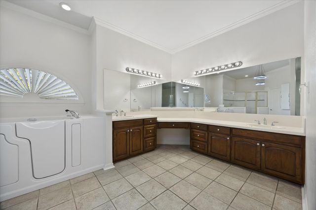 2045 Chisholm Trail, Rockwall, TX 75032