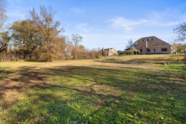 2045 Chisholm Trail, Rockwall, TX 75032