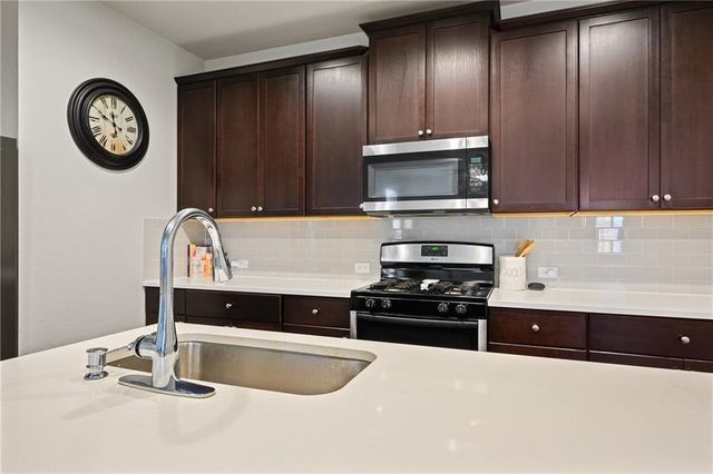 5308 Golden Canary LN, Austin, TX 78723