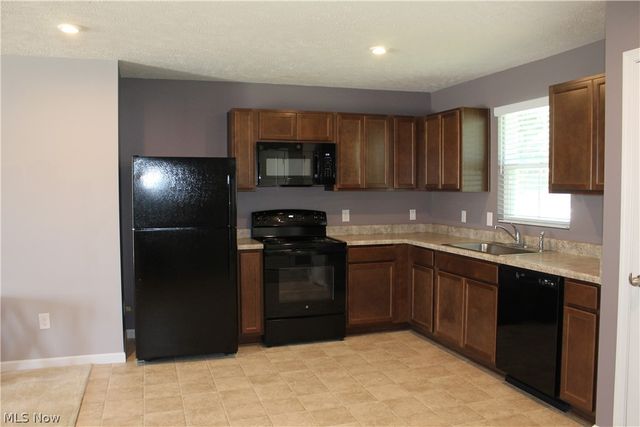 549 Creek Bend Trail, Lodi, OH 44254