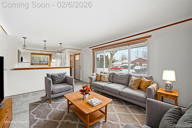 28184 Elmira Street, Livonia, MI 48150