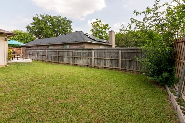 6713 Windwillow Drive, Fort Worth, TX 76137