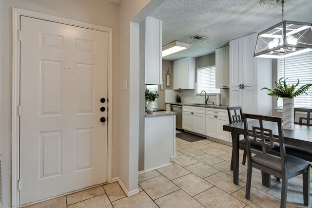 6713 Windwillow Drive, Fort Worth, TX 76137