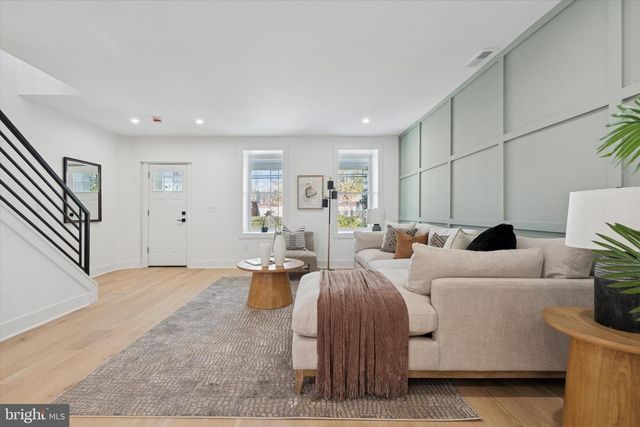 409 MARTIN ST, Philadelphia, PA 19128