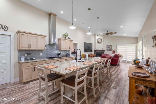 653 W Taylor Road, Las Cruces, NM 88007