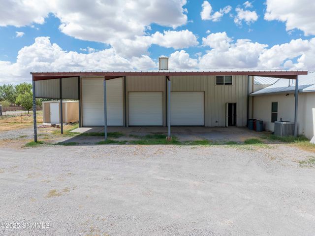 653 W Taylor Road, Las Cruces, NM 88007
