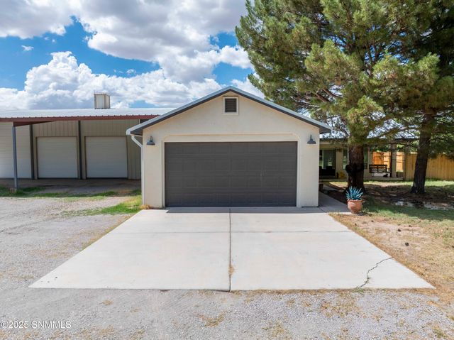 653 W Taylor Road, Las Cruces, NM 88007