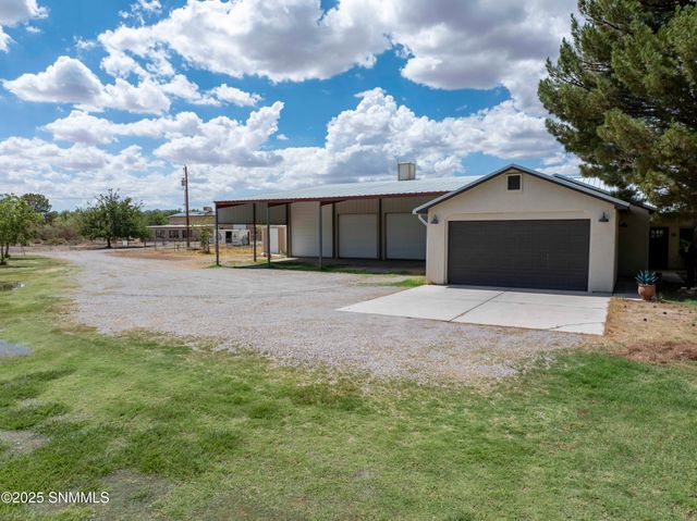 653 W Taylor Road, Las Cruces, NM 88007