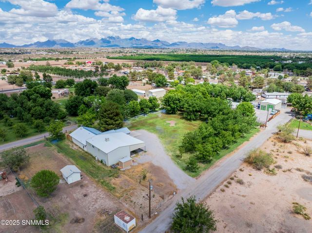 653 W Taylor Road, Las Cruces, NM 88007