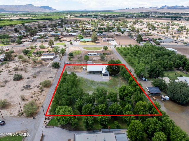 653 W Taylor Road, Las Cruces, NM 88007