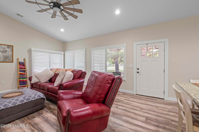 653 W Taylor Road, Las Cruces, NM 88007