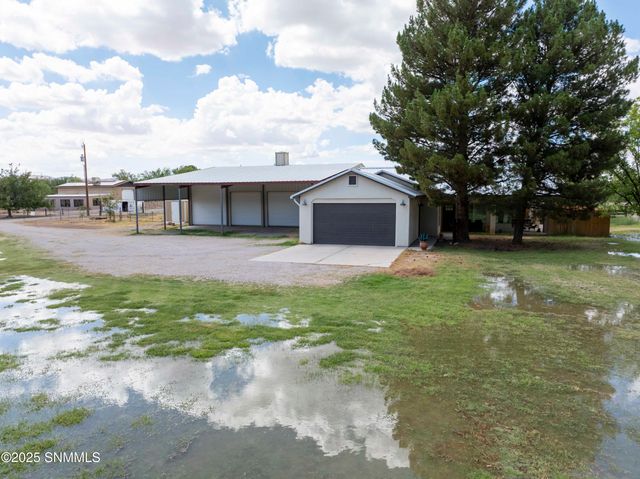 653 W Taylor Road, Las Cruces, NM 88007