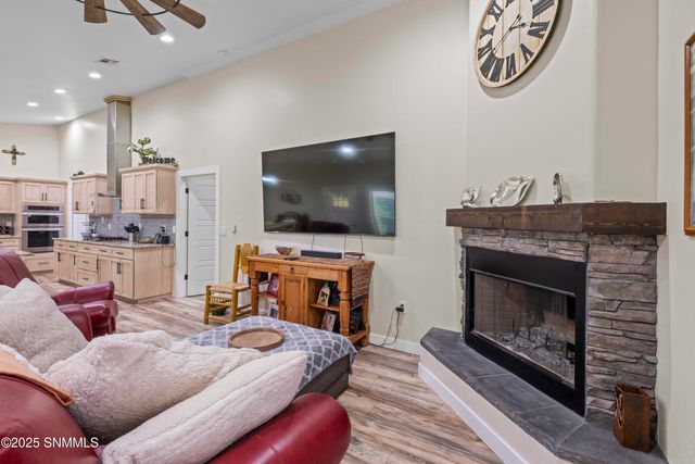 653 W Taylor Road, Las Cruces, NM 88007