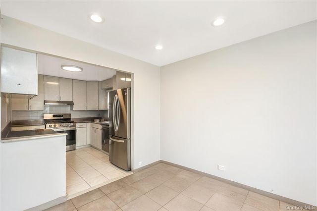 7159 58th Road, Maspeth, NY 11378