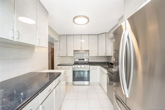 7159 58th Road, Maspeth, NY 11378