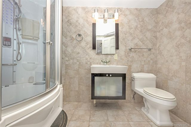 7159 58th Road, Maspeth, NY 11378