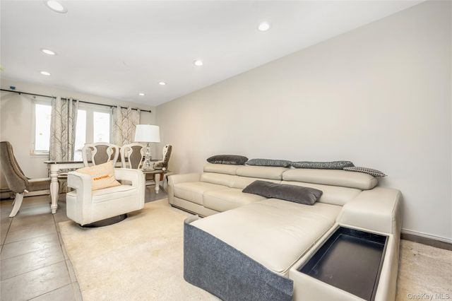 7159 58th Road, Maspeth, NY 11378