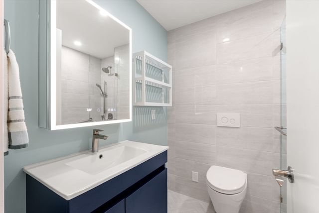 60 Babcock St 53, Brookline, MA 02446