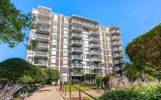 60 Babcock St 53, Brookline, MA 02446